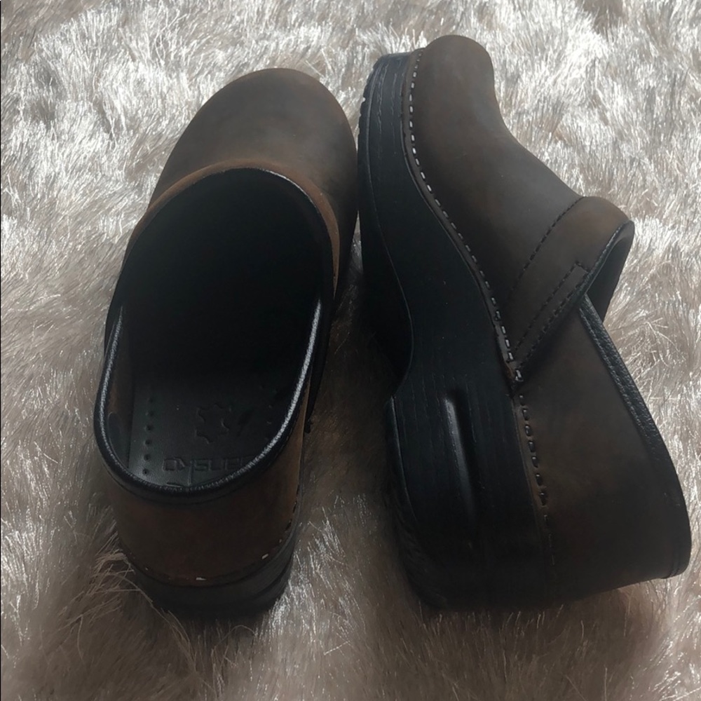 dansko clogs